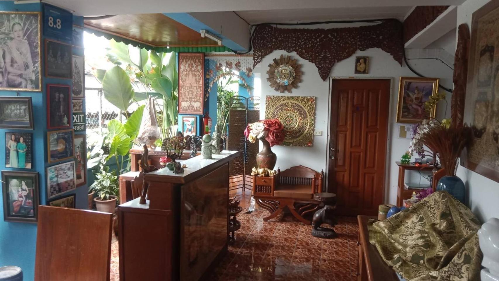 Saithong House Hostel Chiang Mai Bagian luar foto
