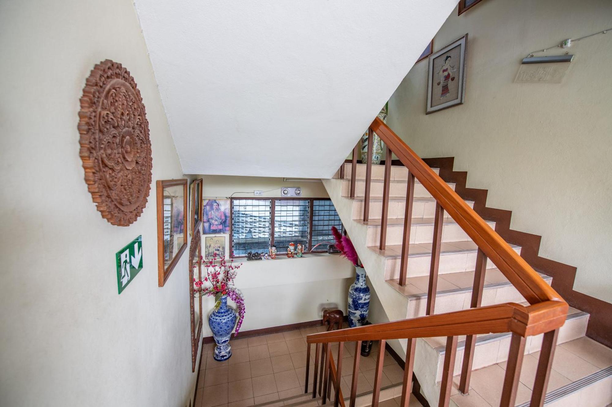 Saithong House Hostel Chiang Mai Bagian luar foto